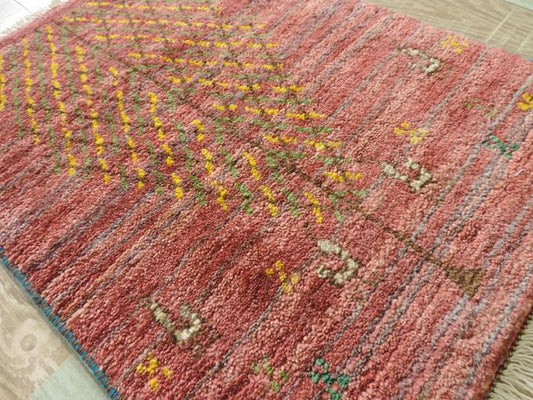 ギャッベ ギャベ 手織り 細かな結び目の高級ギャッベ ギャッベの本場(イラン シラーズ産)座布団サイズ:65cmx41cm カーペット 絨毯【本物保証】