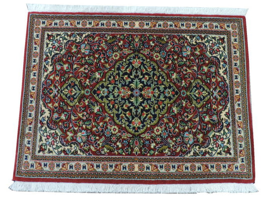 ペルシャ絨毯 カーペット ウール 手織り ペルシャ絨毯の本場 イラン タブリーズ産 玄関マットサイズ 88cm×65cm 本物保証