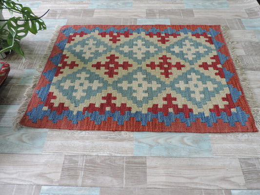 手織りウール100% ペルシャ シラーズ産 カシュカイリバーシブルキリム<br />玄関マットサイズ:96cmx64cm【送料無料】