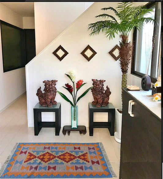 手織りウール100% ペルシャ シラーズ産 カシュカイリバーシブルキリム<br />玄関マットサイズ:59cmx110cm【送料無料】