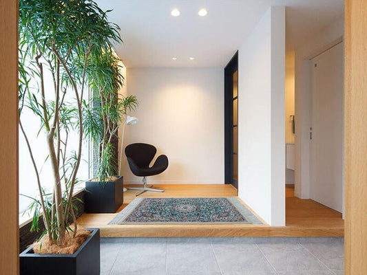 ペルシャ絨毯 カーペット 玄関マット ウール&シルク 手織り 高級 ペルシャ絨毯の本場 イラン ナイン産 90cm×62cm【本物保証/直輸入】