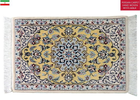 ペルシャ絨毯 カーペット 玄関マット ウール&シルク 手織り 高級 ペルシャ絨毯の本場 イラン ナイン産 90cm×60cm【本物保証/直輸入】