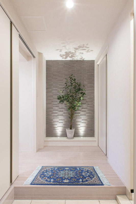 ペルシャ絨毯 カーペット 玄関マット ウール&シルク 手織り 高級 ペルシャ絨毯の本場 イラン ナイン産 60cm×40cm【本物保証/直輸入】