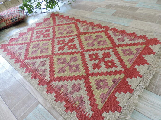 手織りウール100% ペルシャ シラーズ産 カシュカイリバーシブルキリム<br />玄関マットサイズ:97cmx64cm【送料無料】