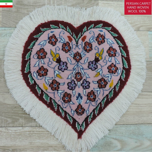 ペルシャ絨毯 愛らしいハートの形 ウール100％ 手織り ペルシャ絨毯の本場 イラン ナイン産玄関マットなどに、サイズ 34cm×34cm【本物保証/直輸入】